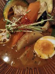 やわらかチキンと季節の旬野菜カレー 10