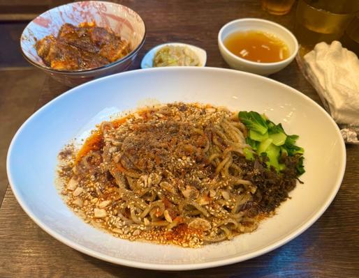 汁なし担担麺と小麻婆丼のセット 辛5  痺5