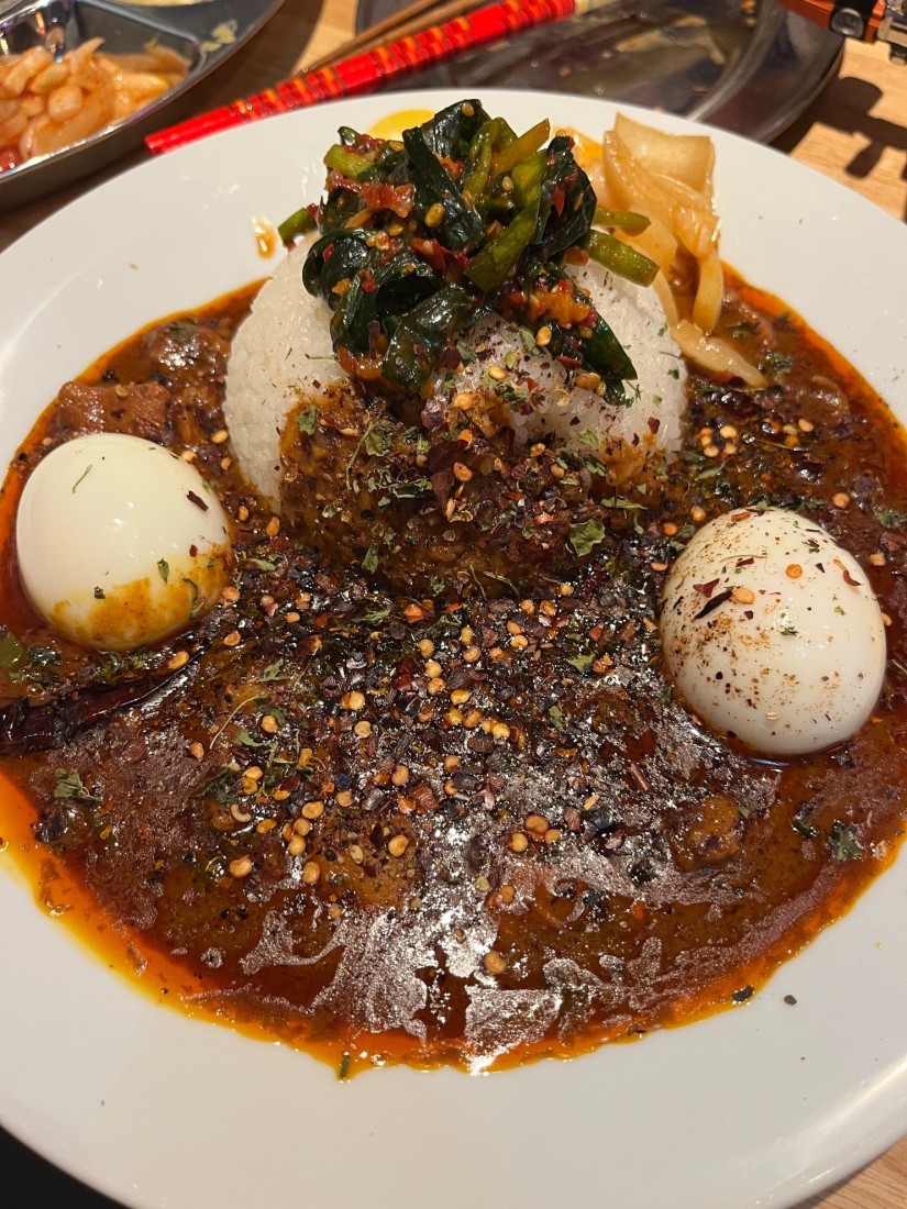 麻辣ホルモンカレー ギャラクシー超え