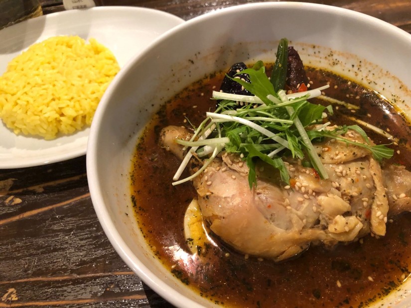 骨つきチキンカレー 8辛