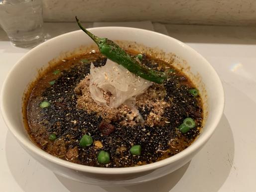 スパイスカレー 花火、レッド