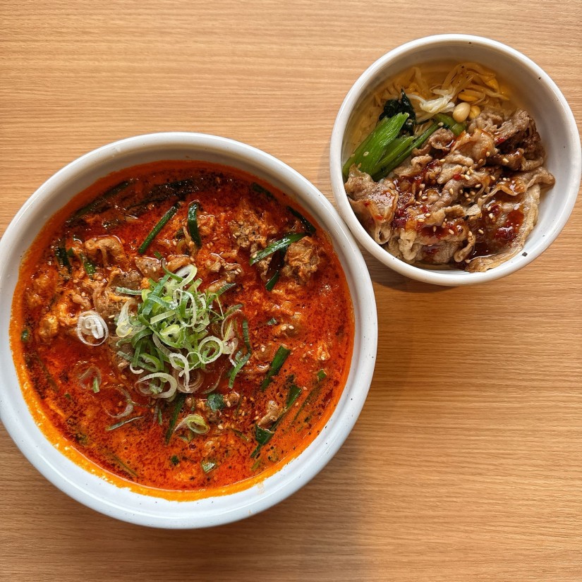 王道カルビラーメン