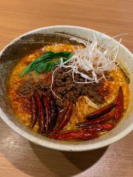 麻辣担々麺
