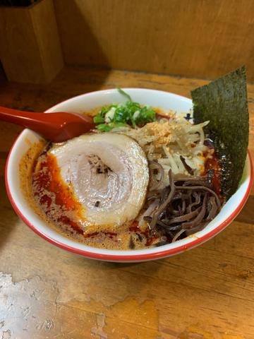 赤いとんこつ ヤバ辛