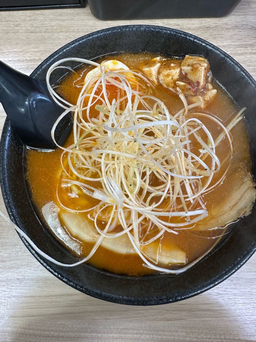 旨辛ラーメン