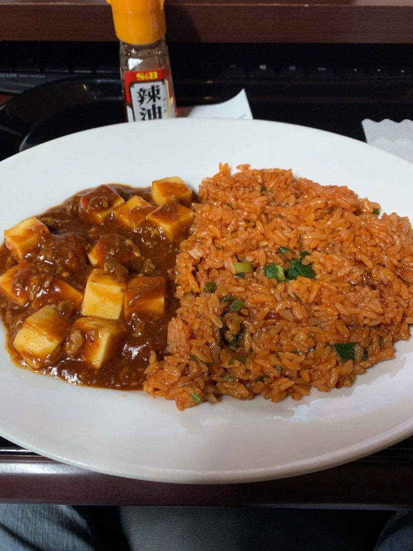 シビ辛麻婆豆腐炒飯