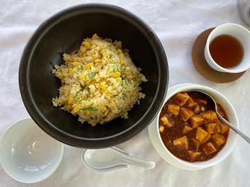 奈良産豆腐の激辛麻婆豆腐あんかけチャーハン 3