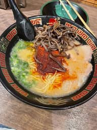 とんこつラーメン 赤い秘伝のタレ10辛