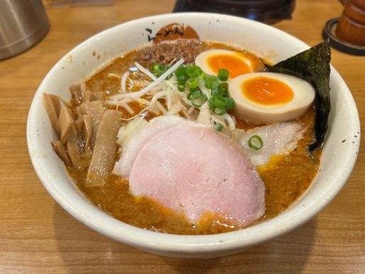 かいじの濃厚旨辛ラーメン 8辛2痺