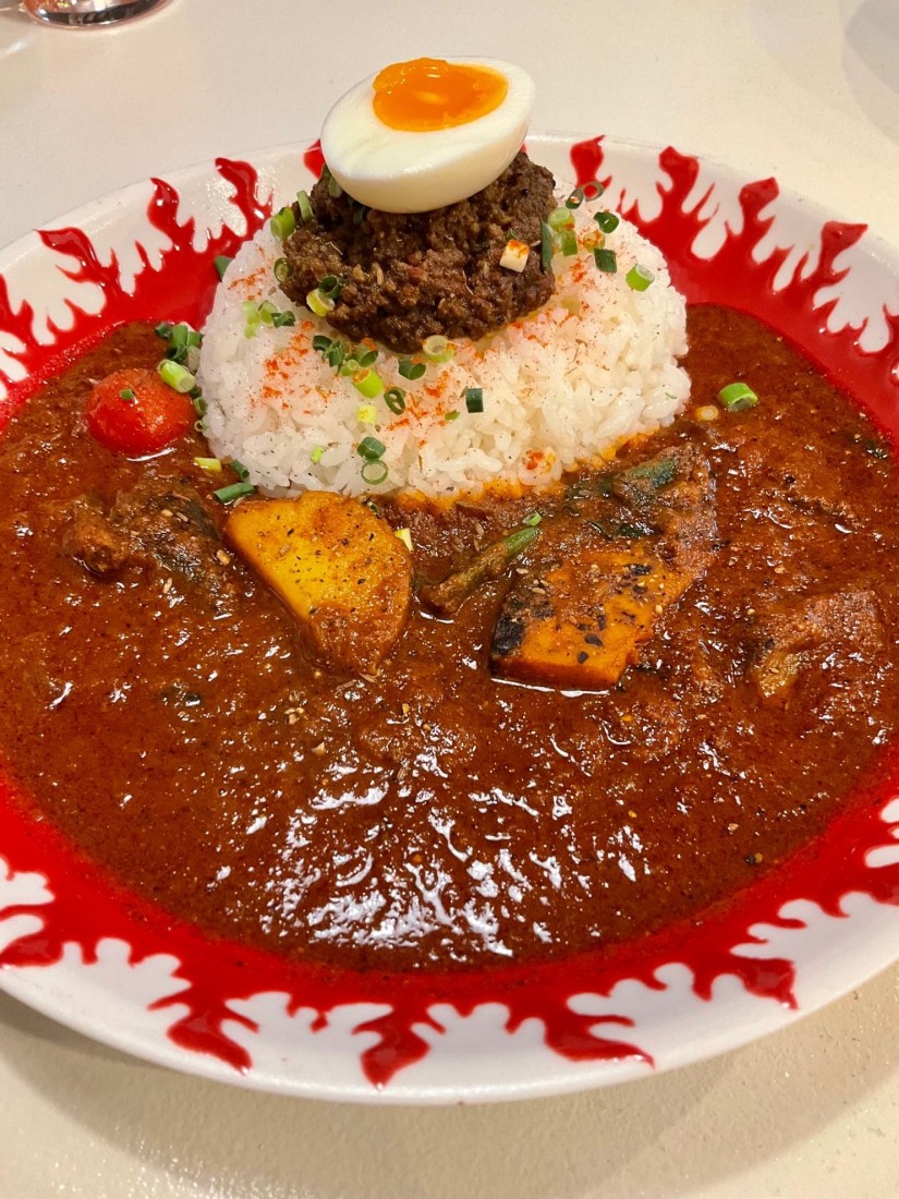 プレミア野菜たっぷりカレー 茨辛、獄タシ