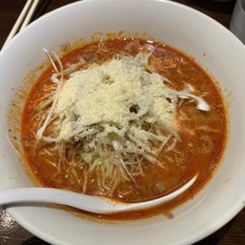 チーズ入りタンタン麺 辛い