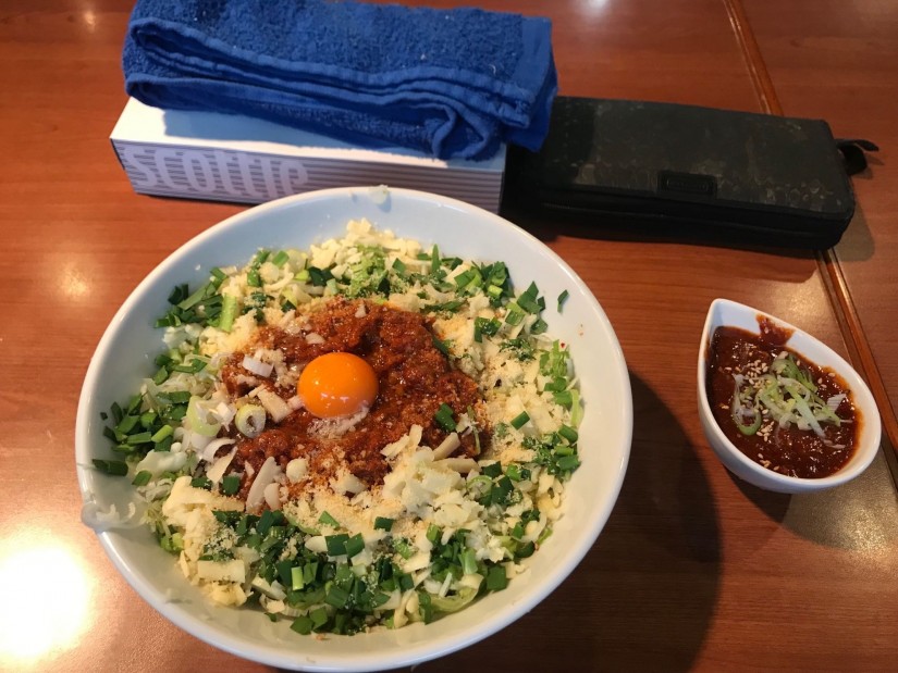 チーズカレーの油そば 辛さ増し+馬辛ソース