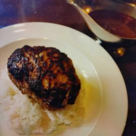ハンバーグカレー 小辛(ふつう)、中辛、大辛、激辛、大激辛