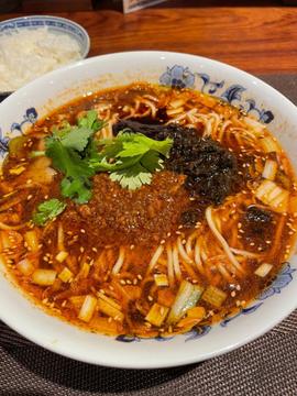 重慶小麺