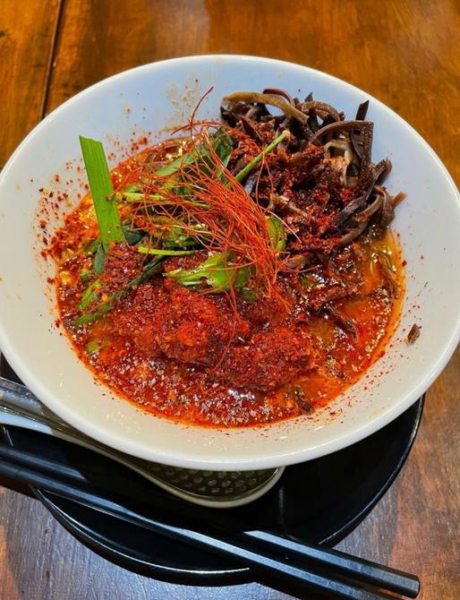 満丸トマト辛麺 極辛