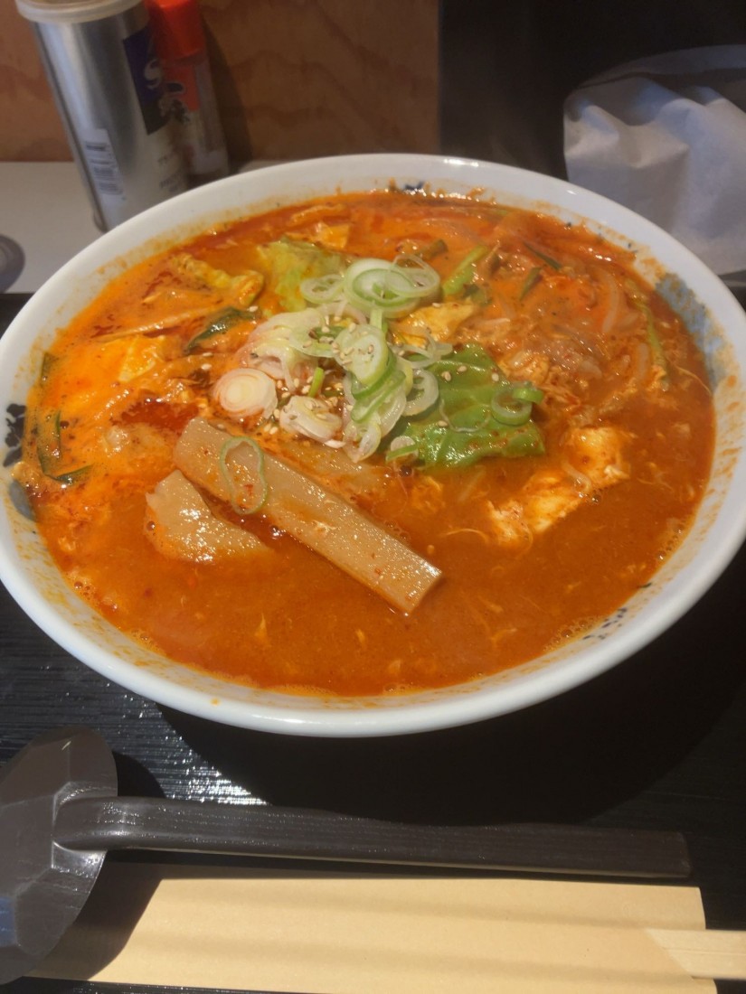 ダイナマイトユッケジャンラーメン 激辛