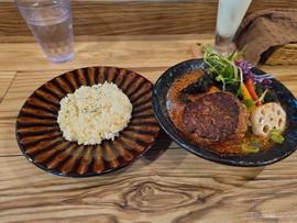 ベアバーグと彩り野菜ライス小 8番