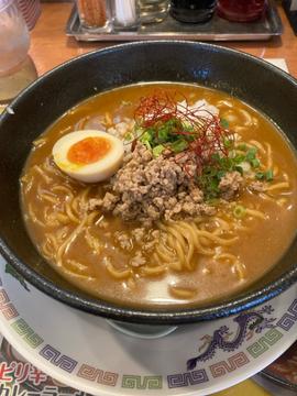 ピリ辛カレーラーメン