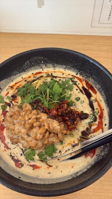全部のせ濃厚担々麺