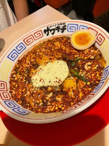 麻辣麻婆麺 山椒バタートッピング
