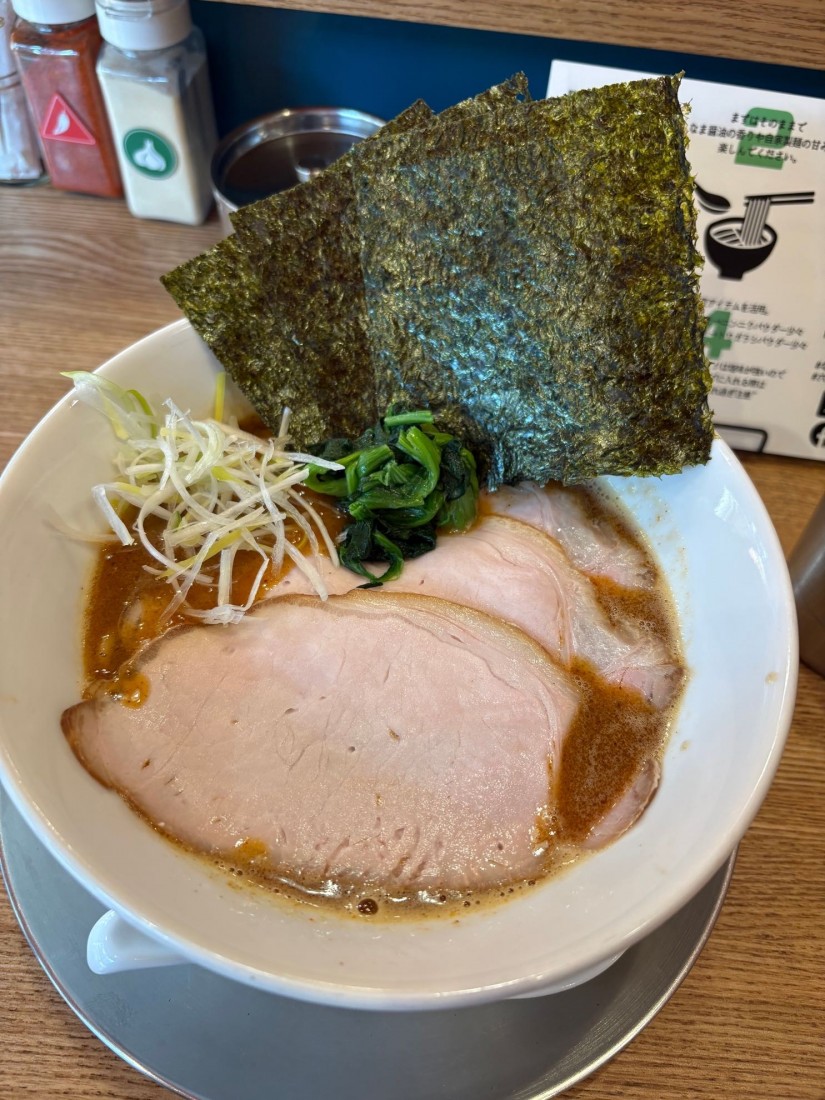 ピリ辛魚介とんこつラーメン 1辛〜3辛