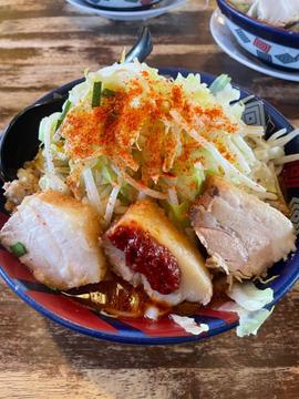ラーメン レッド