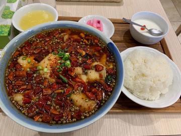 白身魚のスパイシー煮込み 中辛