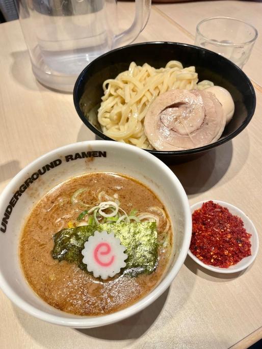 辛つけ麺（濃厚）