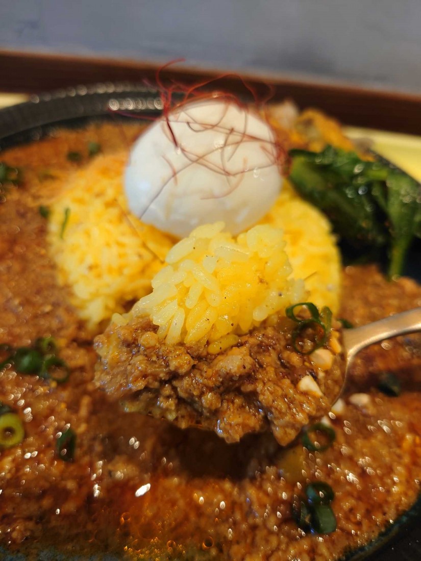 花椒ポークキーマカレー