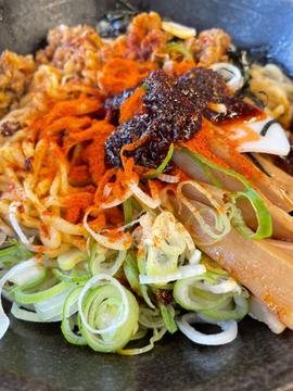 汁なしまぜそば麻辣唐麺 トッピング鬼辛えんま