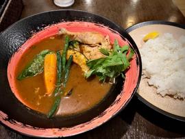 スープカレー チキン野菜 5