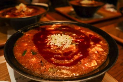 全とろ麻婆麺 3辛