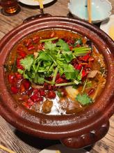 四川の牛肉辛いスープ仕立て 激辛