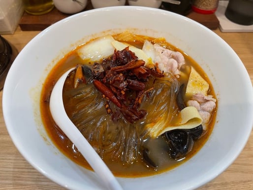 麻辣スープ 超爆辛レベル3