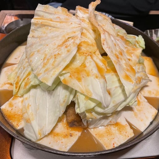 鍋焼 豚ホルモン