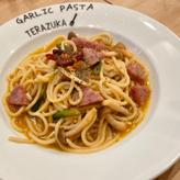 激辛 雲仙ハムとしめじのワインペペロンチーノ