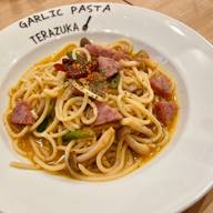 激辛 雲仙ハムとしめじのワインペペロンチーノ