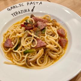 激辛 雲仙ハムとしめじのワインペペロンチーノ