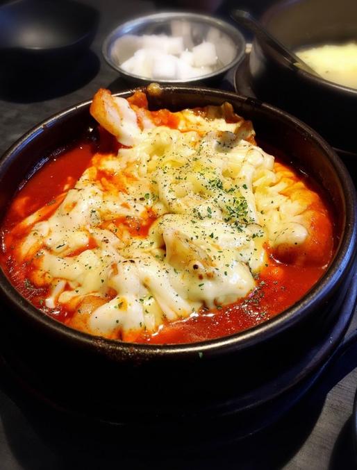 辛ちゃんオリジナル激辛トッポキ 激辛