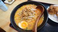 黒担々麺