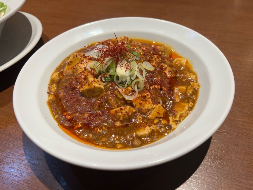 激辛半王宮麻婆飯セット 激辛