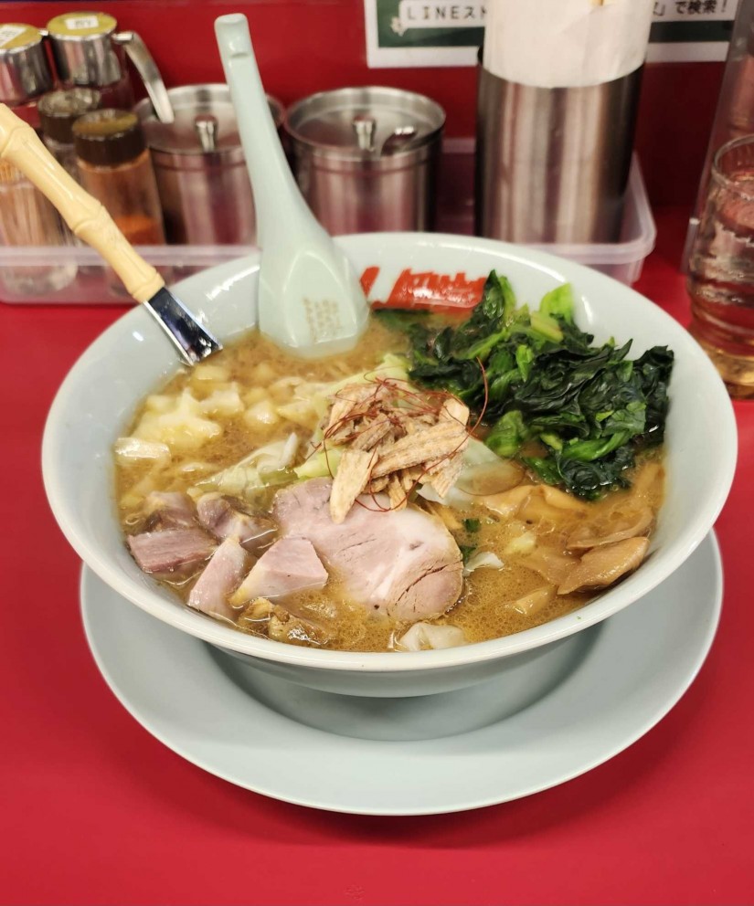 特製カレーとんこつラーメン