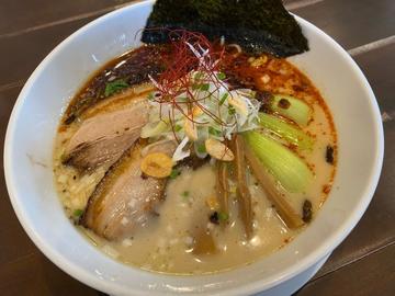 辛塩白湯麺