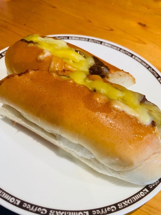 チーズカリードッグ ピリ辛？