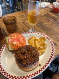 ブットジョロキアチリバーガー 5辛