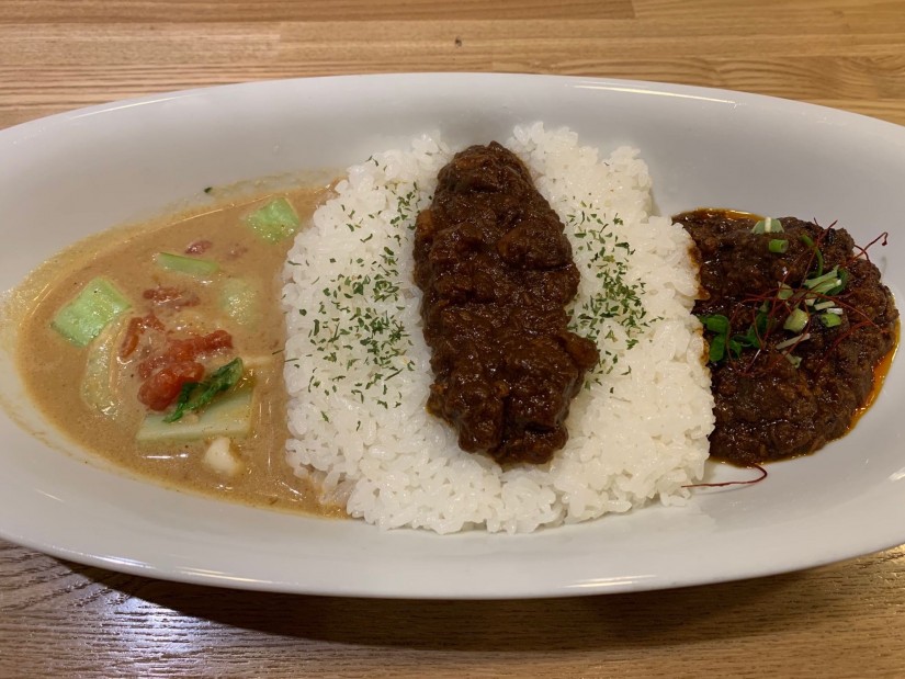 Triple/トリプルゥ 辛口, 中辛, 辛味なし