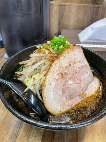 野菜増し辛焦がし味噌たん麺 大辛