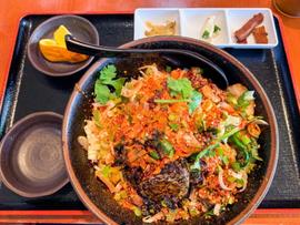 汁なし坦々刀削麺 激辛(店員さんに口頭で依頼)