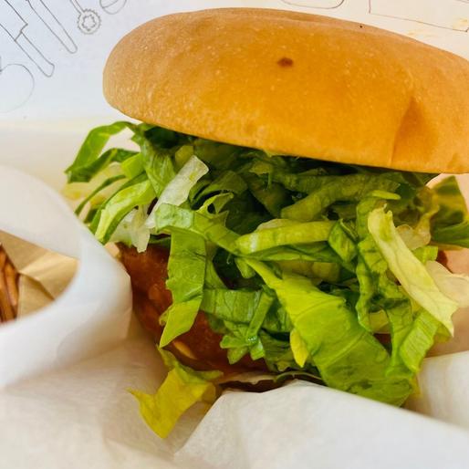 海老チリ風バーガー