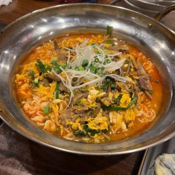 ユッケジャンラーメン 5辛